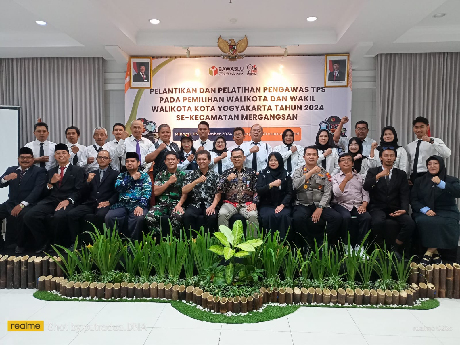 Ketua Bawaslu Kota Yogyakarta menghadiri acara Pelantikan PTPS di Kecamatan Mergangsan