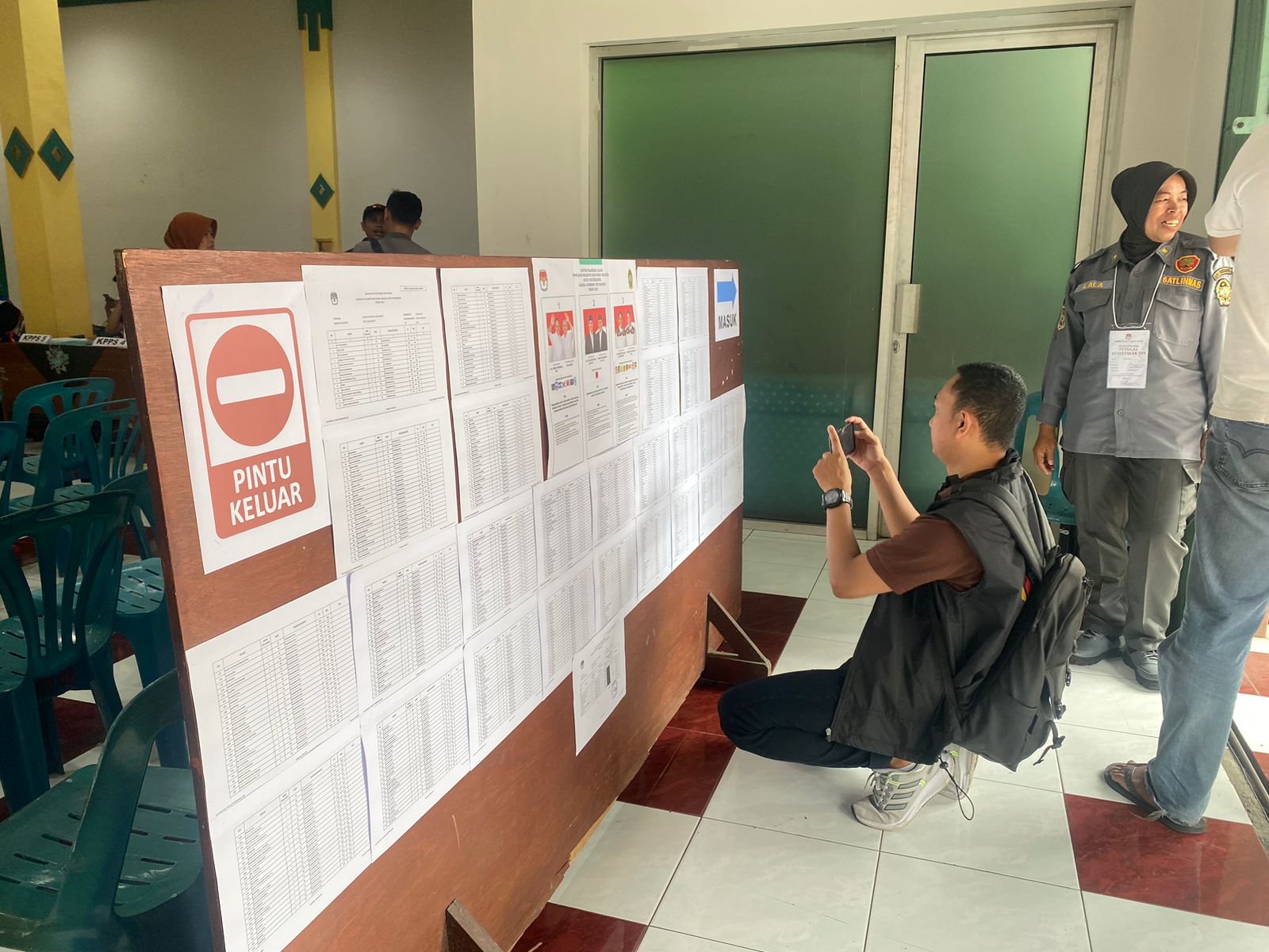 Bawaslu Kota Yogyakarta melakukan pengawasan Pemungutan dan Penghitungan Suara Pemilihan Walikota dan Wakil Walikota Yogyakarta Tahun 2024