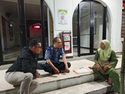 Ketua Bawaslu Kota Yogyakarta melakukan pengawasan melekat coktas di wilayah Kemantren Kraton