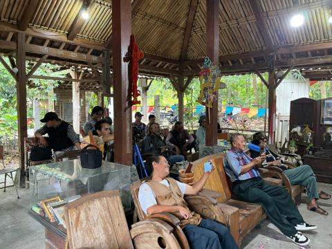 Kolaborasi antara Bawaslu Kota Yogyakarta dan Jaringan Wayang Kontemporer ini diharapkan dapat terus berlanjut sebagai bagian dari penguatan demokrasi berbasis kebudayaan