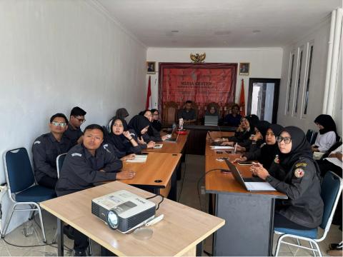 Bawaslu Kota Yogyakarta menyelenggarakan kajian hukum terkait Pedoman Penyelenggaraan Kebijakan Inklusif sebagai upaya menguatkan pemahaman internal