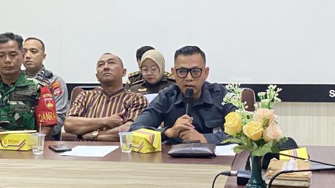 Ketua Bawaslu Kota Yogyakarta, Andie Kartala, menghadiri FGD Aktualisasi Diri Pemimpin Serdik Sespimmen Dikreg Ke-67 Sespim Lemdiklat Polri di Polresta Yogyakarta, Senin (24/8/2026)
