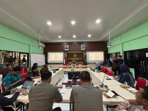 Perbaikan peraturan wali kota diperlukan pada aspek redaksional maupun substansi agar norma tidak menimbulkan multitafsir ketika diterapkan di lapangan