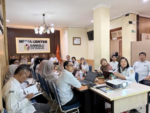 Melalui WASKITA, Bawaslu Kota Yogyakarta terus mendorong peningkatan kompetensi jajaran agar mampu melakukan pengawasan penataan dapil secara lebih cermat dan menyeluruh
