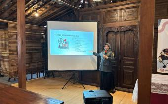 Anggota Bawaslu Kota Yogyakarta Siti Nurhayati memaparkan hasil pemetaan TPS Rawan di Kota Yogyakarta