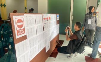 Bawaslu Kota Yogyakarta melakukan pengawasan Pemungutan dan Penghitungan Suara Pemilihan Walikota dan Wakil Walikota Yogyakarta Tahun 2024