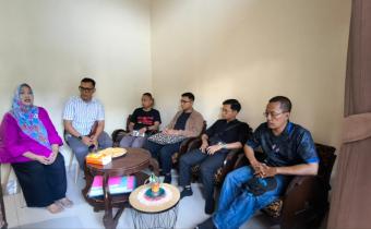 Ketua Bawaslu Kota Yogyakarta, Andie Kartala, melakukan konsolidasi demokrasi bersama perwakilan NARASITA PEREMPUAN INDONESIA (24/4/2026)