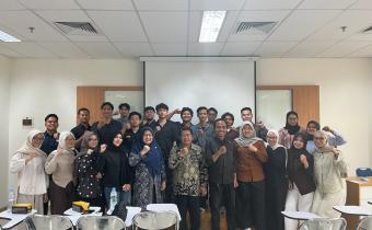 Anggota Bawaslu Kota Yogyakarta, Jantan Putra Bangsa dan Siti Nurhayati, menjadi narasumber dalam Kuliah Pakar Mata Kuliah Hukum Tata Negara Fakultas Hukum Universitas Ahmad Dahlan (UAD), Sabtu (13/6/2026) di Kampus 4 UAD