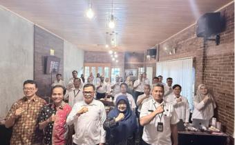 Bawaslu Kota Yogyakarta bersama KPU Kota Yogyakarta, Balai Dikmen, dan wakil kepala sekolah bidang kesiswaan SMA dan SMK Negeri se-Kota Yogyakarta bersinergi membahas pendidikan demokrasi bagi pelajar (5/8/2026)