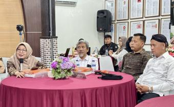 Ketua dan Anggota Bawaslu Kota Yogyakarta beserta Ketua Bawaslu DIY mengikuti Rapat Pleno Terbuka Rekapitulasi Pemutakhiran Data Pemilih Berkelanjutan (PDPB) Triwulan III Tahun 2026 yang digelar KPU Kota Yogyakarta, Rabu (30/9/2026)